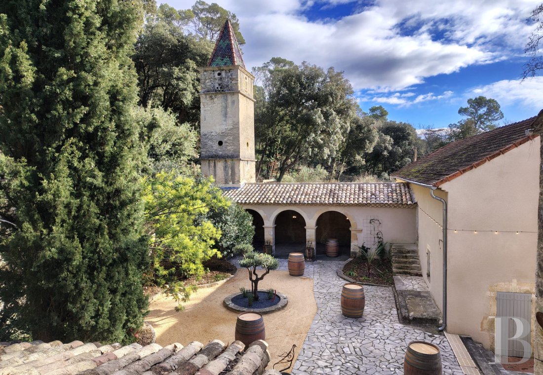 A 19th-century farmhouse surrounded by vineyards and forests between Cévennes and Provence, in the Gard Rhodanien - photo  n°26